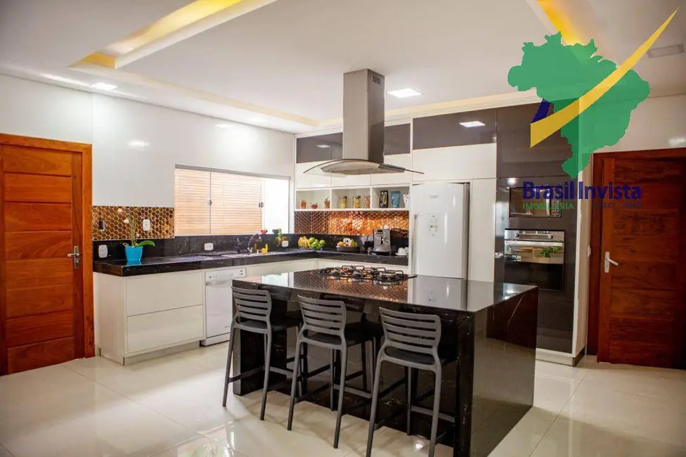 Foto 6 de Casa com 3 quartos à venda, 700m2 em Porto Seguro - BA