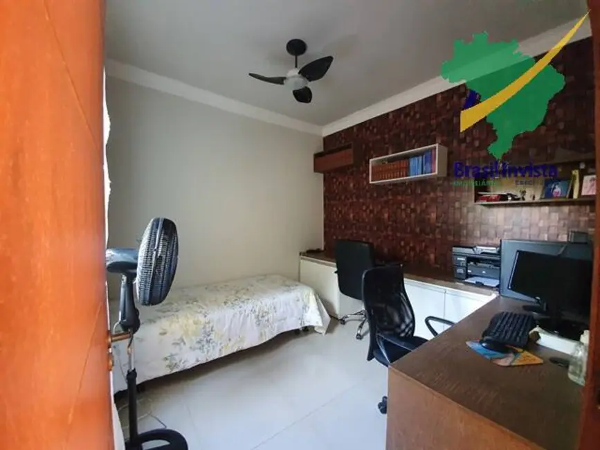 Foto 5 de Casa com 4 quartos à venda, 200m2 em Porto Seguro - BA
