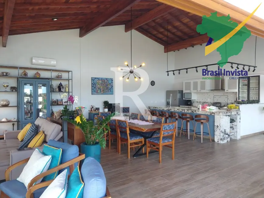 Foto 4 de Casa com 4 quartos à venda, 250m2 em Porto Seguro - BA