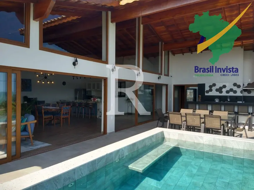 Foto 2 de Casa com 4 quartos à venda, 250m2 em Porto Seguro - BA