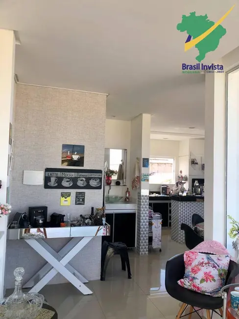 Foto 2 de Casa com 3 quartos à venda em Porto Seguro - BA