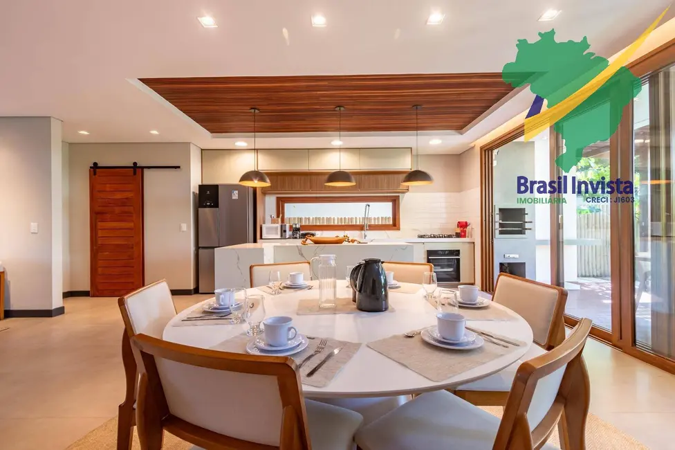 Foto 6 de Casa com 4 quartos à venda em Porto Seguro - BA