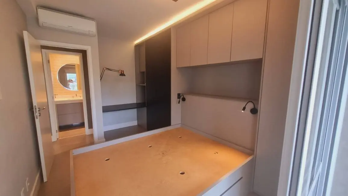 Apartamento com 1 quarto à venda, 57m2 em Sao Jose Dos Campos - SP - imagem 3 Foto 3 de Apartamento com 1 quarto à venda, 57m2 em Sao Jose Dos Campos - SP