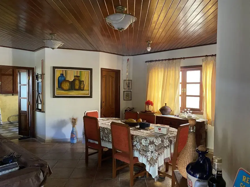 Foto 9 de Casa com 6 quartos à venda, 577m2 em Ubatuba - SP