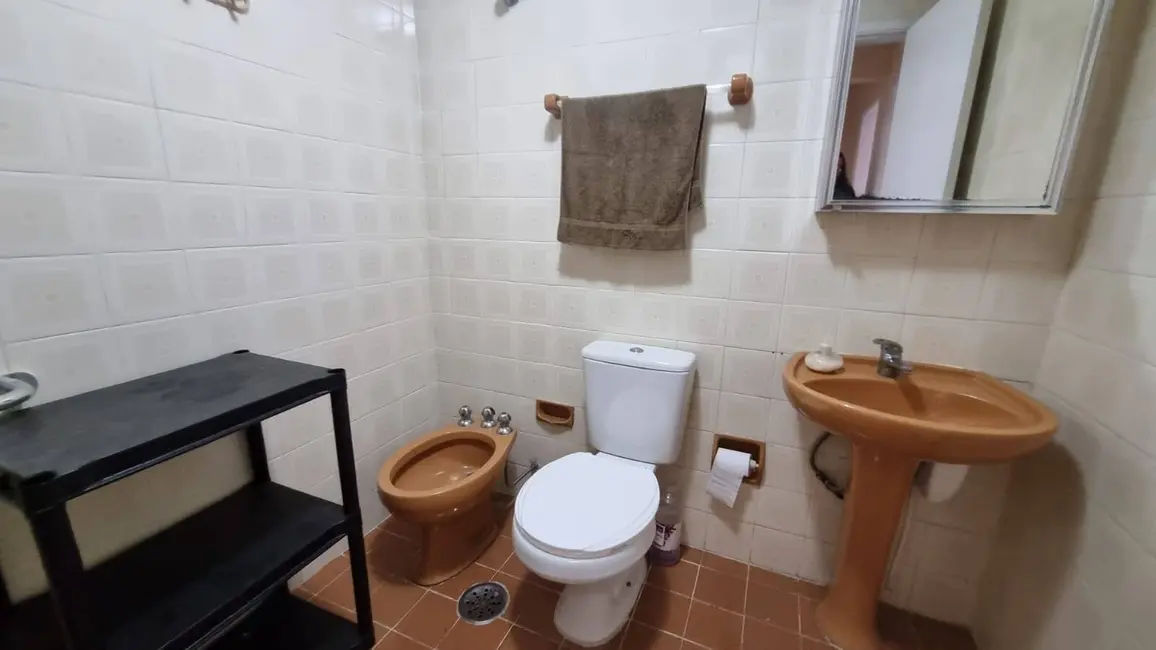 Apartamento com 2 quartos para alugar, 75m2 em Sao Jose Dos Campos - SP - imagem 6 Foto 6 de Apartamento com 2 quartos para alugar, 75m2 em Sao Jose Dos Campos - SP