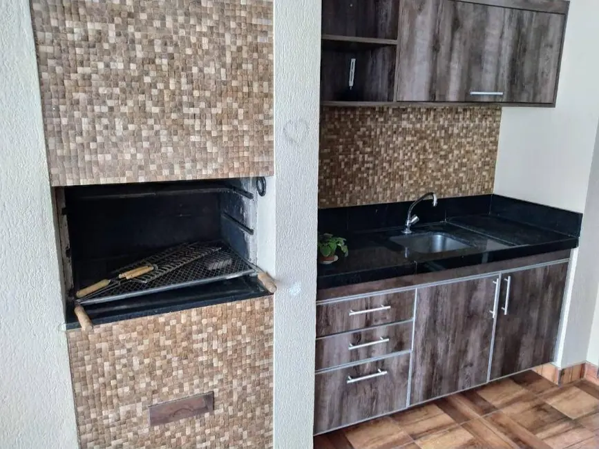 Apartamento com 3 quartos para alugar, 194m2 em Sao Jose Dos Campos - SP - imagem 6 Foto 6 de Apartamento com 3 quartos para alugar, 194m2 em Sao Jose Dos Campos - SP