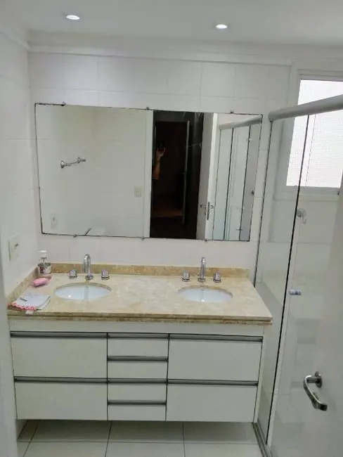 Foto 17 de Apartamento com 3 quartos para alugar, 194m2 em Sao Jose Dos Campos - SP