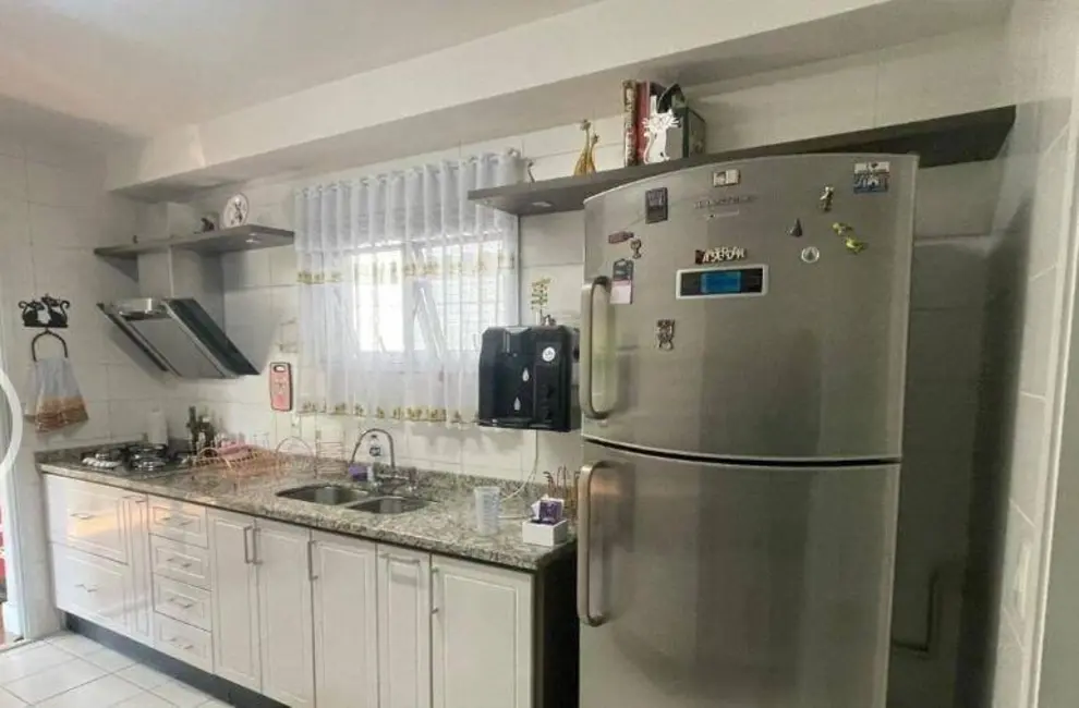 Apartamento com 3 quartos à venda, 182m2 em Sao Jose Dos Campos - SP - imagem 9 Foto 9 de Apartamento com 3 quartos à venda, 182m2 em Sao Jose Dos Campos - SP