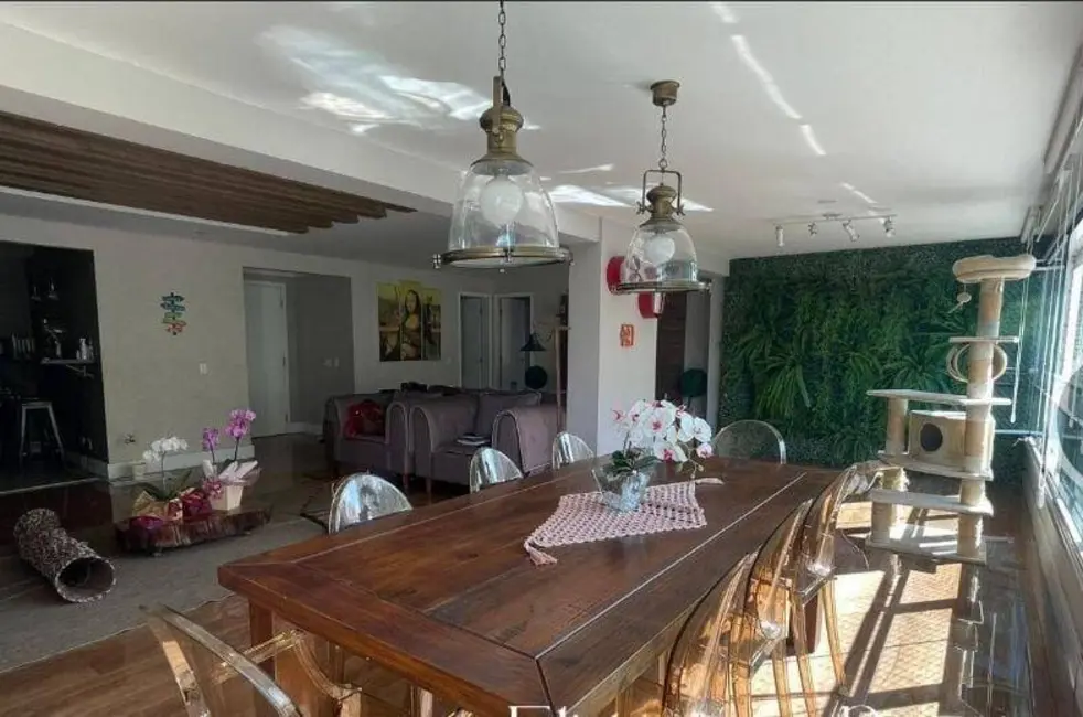 Apartamento com 3 quartos à venda, 182m2 em Sao Jose Dos Campos - SP - imagem 1 Foto 1 de Apartamento com 3 quartos à venda, 182m2 em Sao Jose Dos Campos - SP