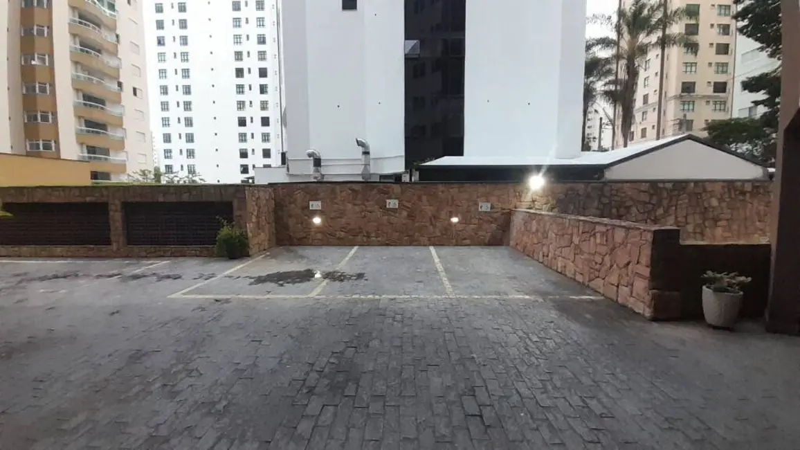 Foto 2 de Apartamento com 3 quartos à venda e para alugar, 116m2 em Sao Jose Dos Campos - SP