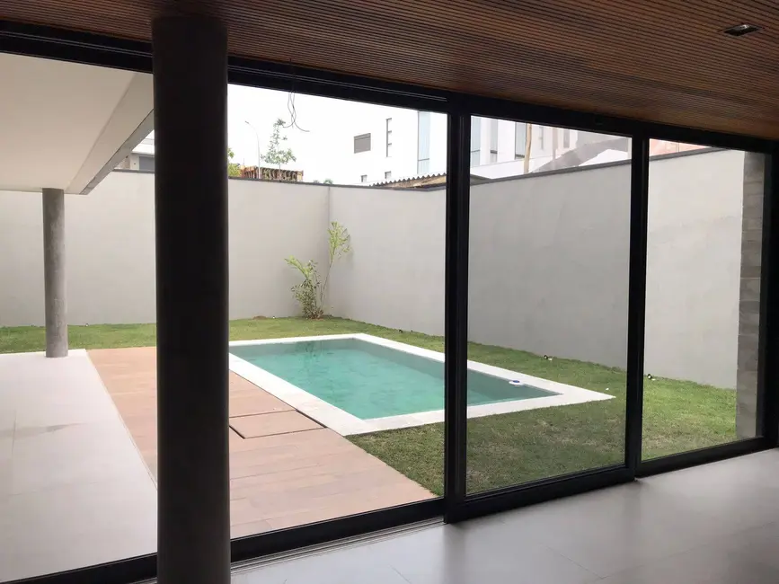 Foto 1 de Casa à venda, 506m2 em Sao Jose Dos Campos - SP