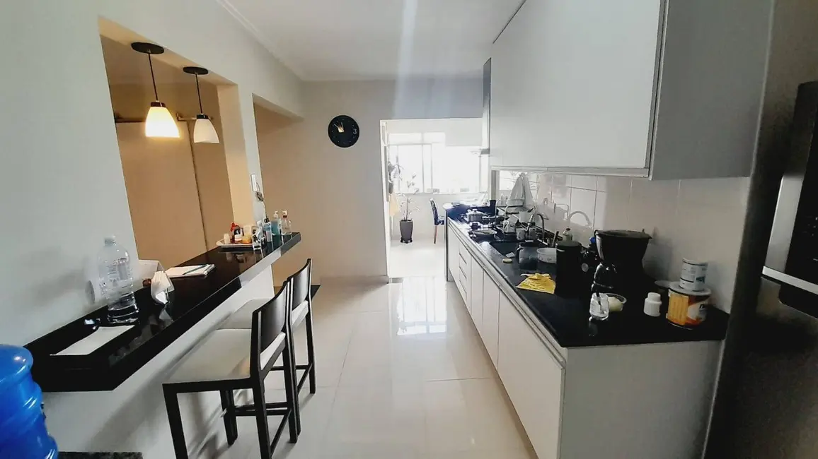 Apartamento à venda, 130m2 em Sao Jose Dos Campos - SP - imagem 6 Foto 6 de Apartamento à venda, 130m2 em Sao Jose Dos Campos - SP