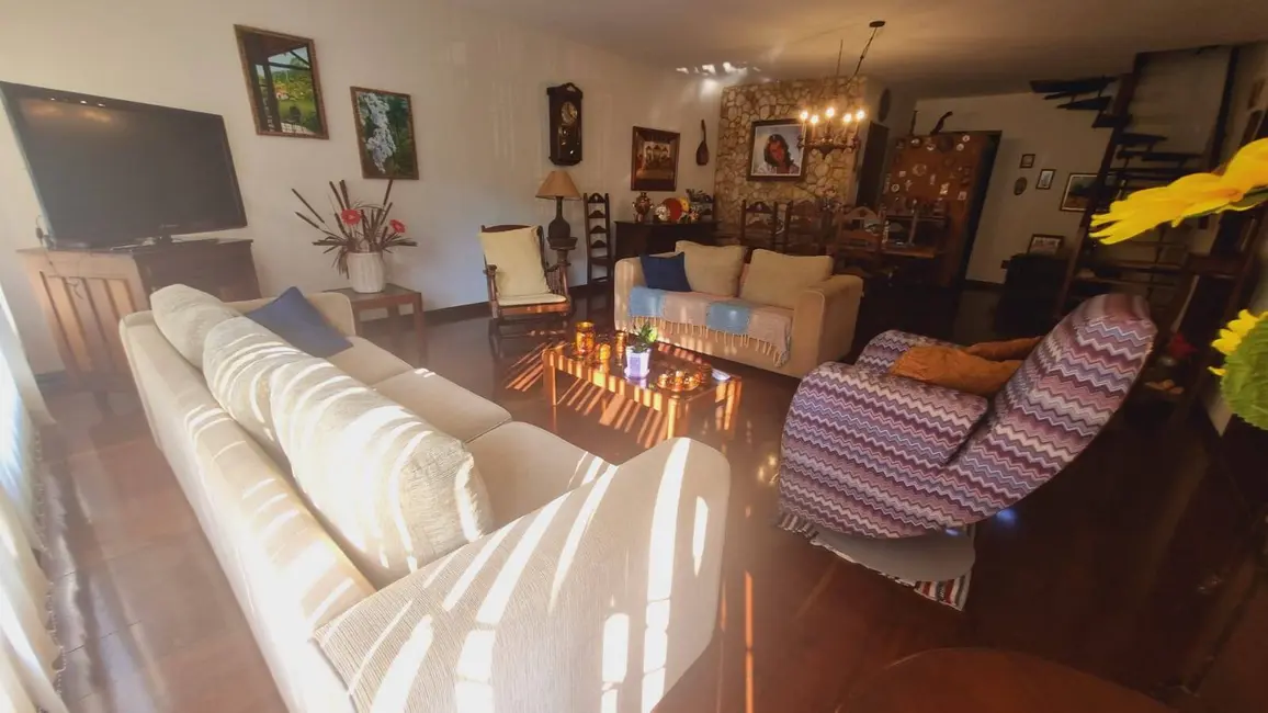 Foto 5 de Casa à venda, 182m2 em Sao Jose Dos Campos - SP