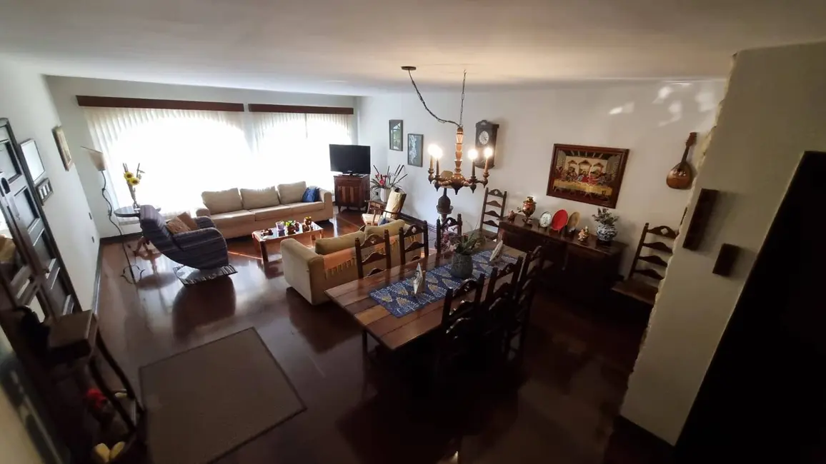 Foto 7 de Casa à venda, 182m2 em Sao Jose Dos Campos - SP