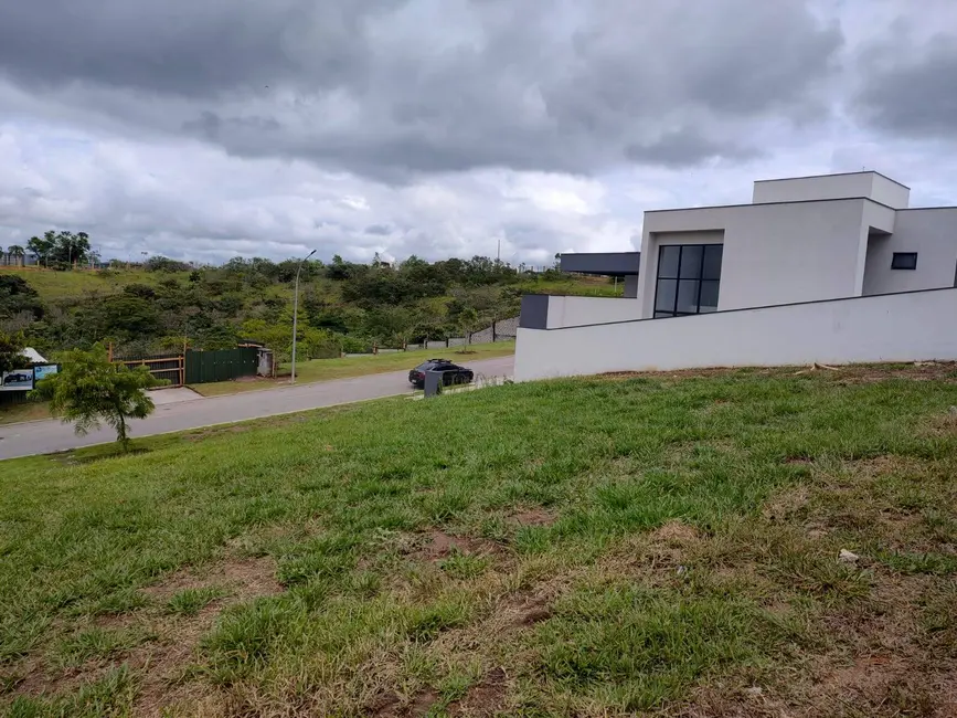 Foto 1 de Terreno / Lote à venda, 483m2 em Sao Jose Dos Campos - SP