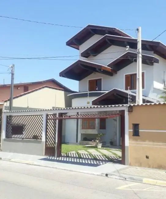 Foto 1 de Casa à venda, 222m2 em Sao Jose Dos Campos - SP