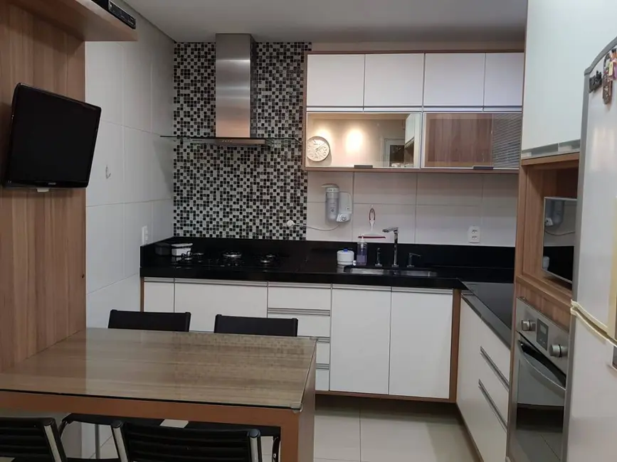Foto 2 de Apartamento à venda, 99m2 em Sao Jose Dos Campos - SP