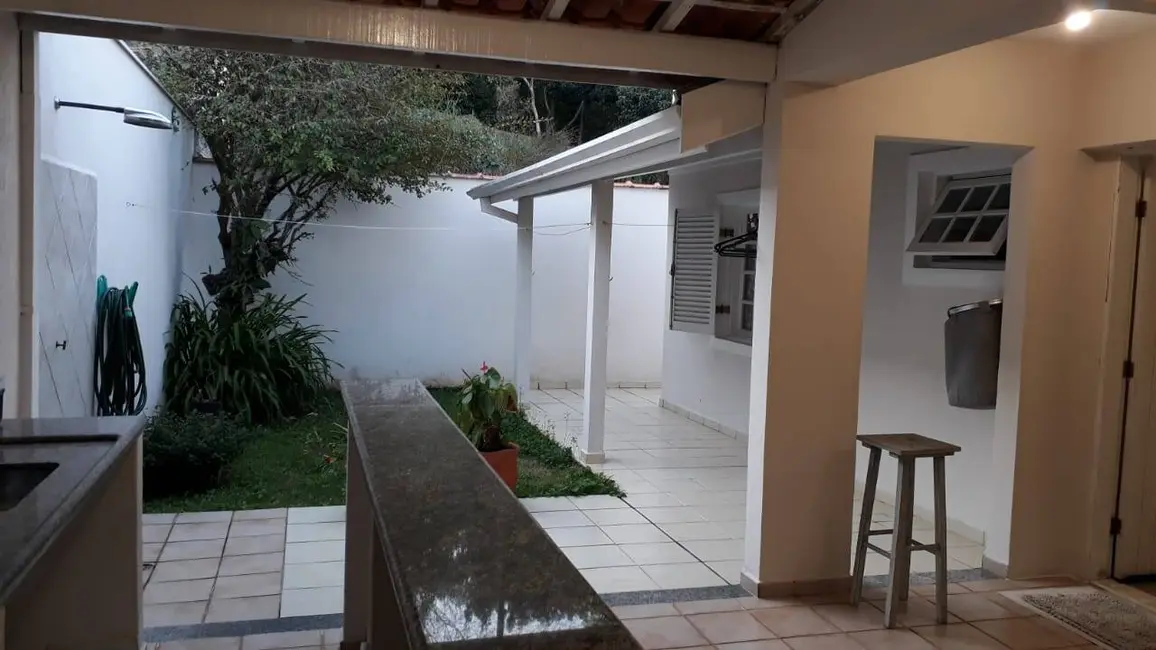 Foto 3 de Casa à venda, 190m2 em Sao Jose Dos Campos - SP