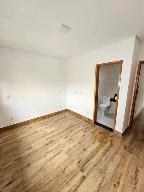 Foto 9 de Casa à venda, 196m2 em Parque Califórnia, Jacarei - SP