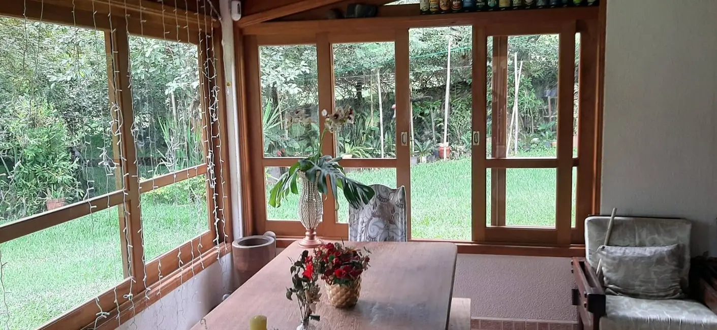 Foto 9 de Chácara à venda, 240m2 em Sao Jose Dos Campos - SP