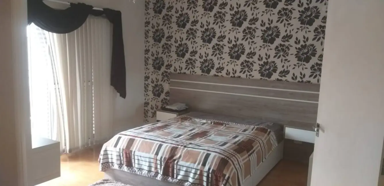 Foto 8 de Casa à venda, 240m2 em Sao Jose Dos Campos - SP