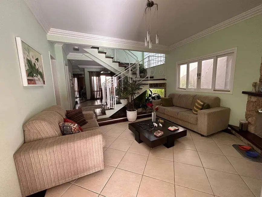 Foto 7 de Casa à venda, 330m2 em Sao Jose Dos Campos - SP