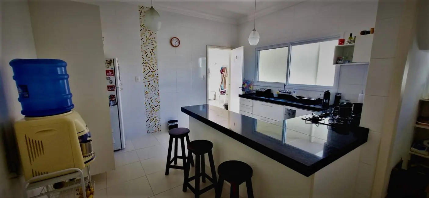 Foto 5 de Casa à venda, 240m2 em Sao Jose Dos Campos - SP