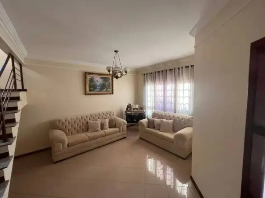 Foto 7 de Casa à venda, 326m2 em Sao Jose Dos Campos - SP