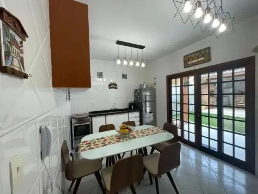 Foto 6 de Casa à venda, 326m2 em Sao Jose Dos Campos - SP