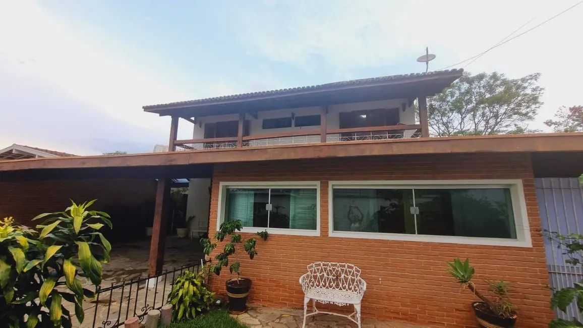 Foto 4 de Casa à venda, 450m2 em Sao Jose Dos Campos - SP