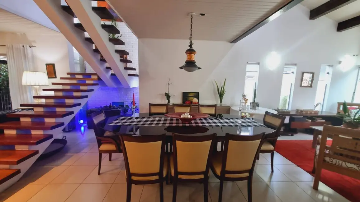 Foto 9 de Casa à venda, 450m2 em Sao Jose Dos Campos - SP