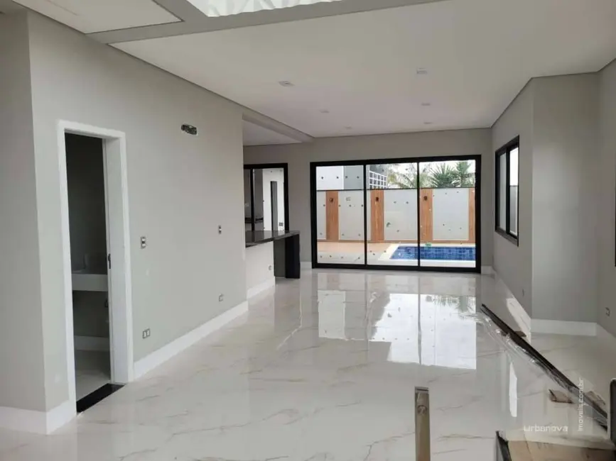 Foto 7 de Casa à venda, 264m2 em Sao Jose Dos Campos - SP