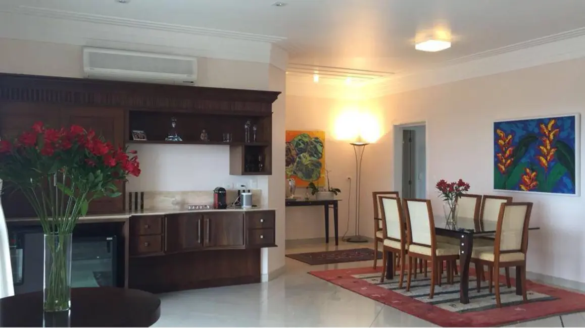 Apartamento à venda, 217m2 em Sao Jose Dos Campos - SP - imagem 8 Foto 8 de Apartamento à venda, 217m2 em Sao Jose Dos Campos - SP