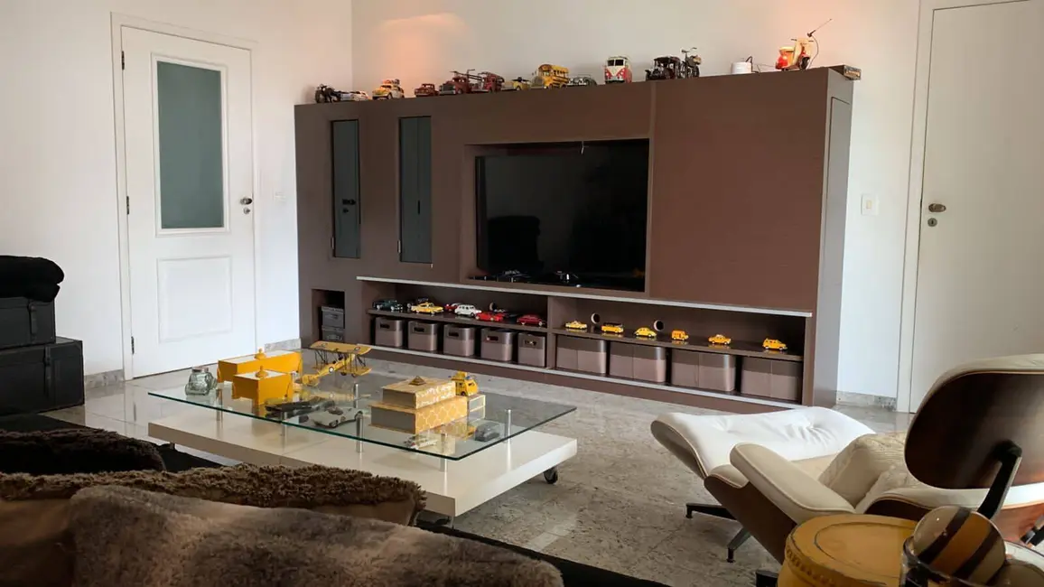 Apartamento à venda, 217m2 em Sao Jose Dos Campos - SP - imagem 9 Foto 9 de Apartamento à venda, 217m2 em Sao Jose Dos Campos - SP