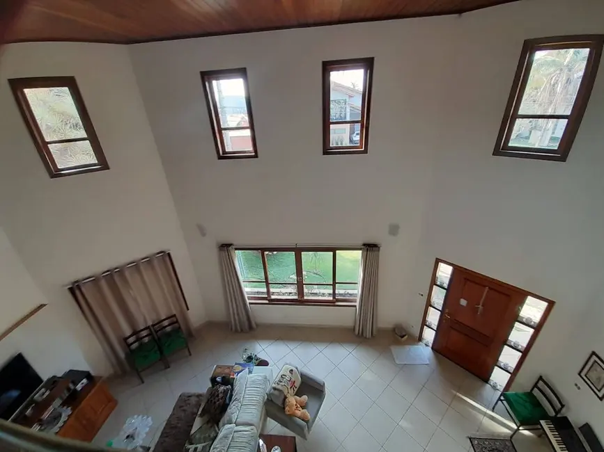 Foto 4 de Casa à venda, 450m2 em Sao Jose Dos Campos - SP