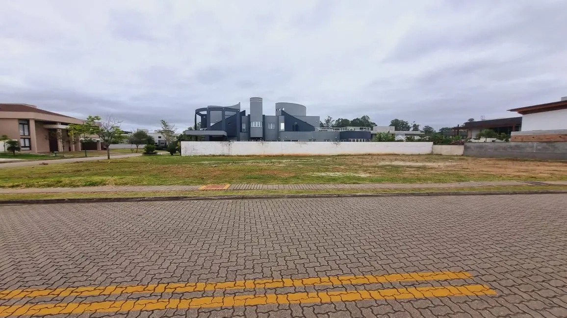 Terreno / Lote à venda, 12000m2 em Sao Jose Dos Campos - SP - imagem 5 Foto 5 de Terreno / Lote à venda, 12000m2 em Sao Jose Dos Campos - SP