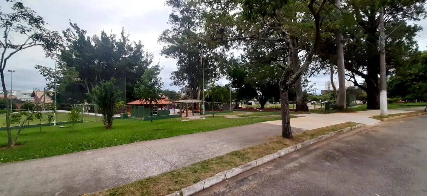 Casa à venda, 750m2 em Sao Jose Dos Campos - SP - imagem 5 Foto 5 de Casa à venda, 750m2 em Sao Jose Dos Campos - SP