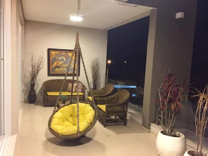 Foto 3 de Casa à venda, 489m2 em Sao Jose Dos Campos - SP