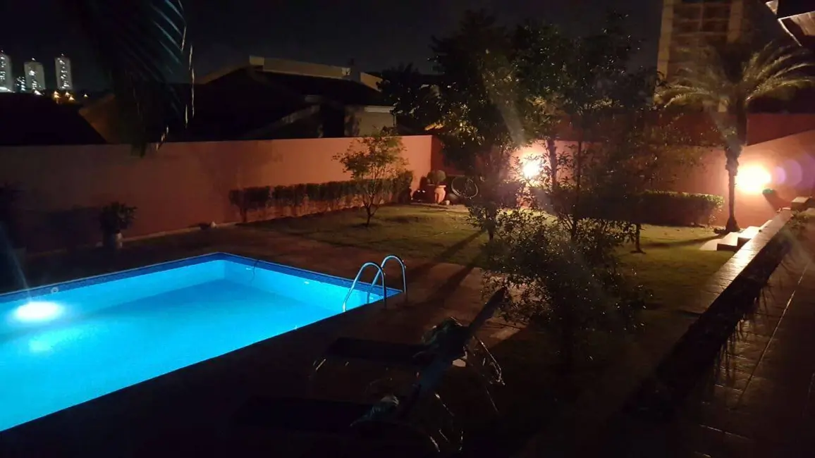 Foto 2 de Casa à venda e para alugar, 650m2 em Sao Jose Dos Campos - SP