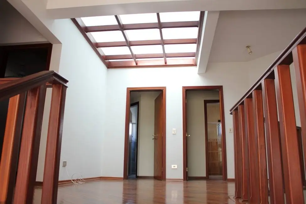 Foto 5 de Casa à venda e para alugar, 650m2 em Sao Jose Dos Campos - SP
