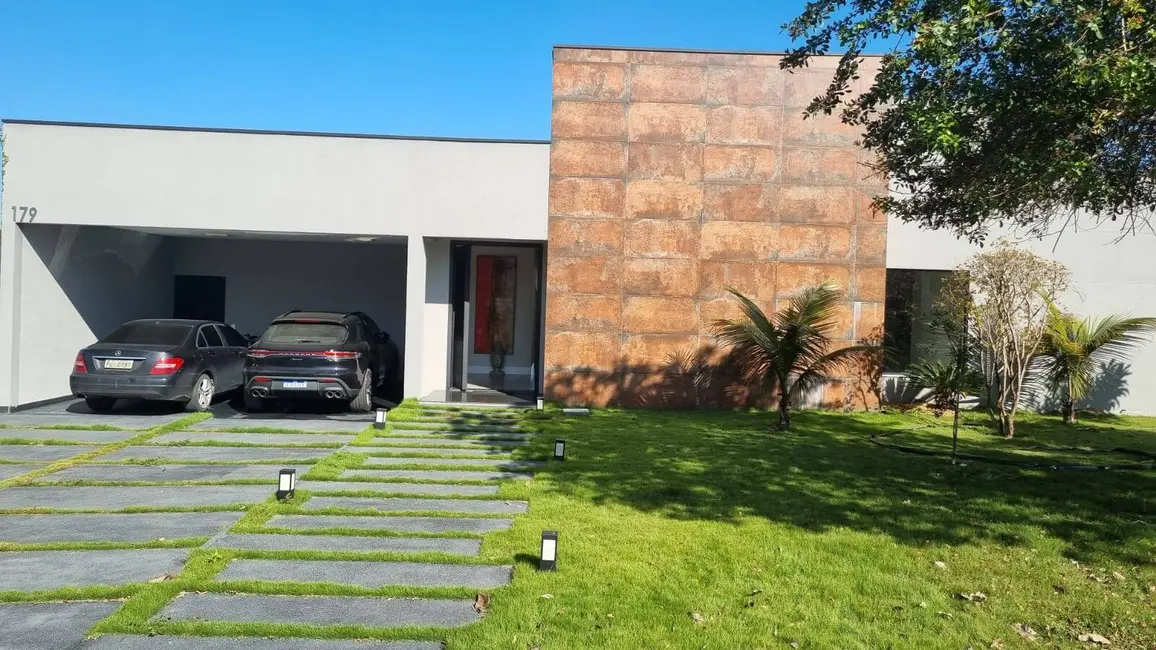 Casa à venda e para alugar, 1600m2 em Condomínio Residencial Mirante do Vale, Jacarei - SP - imagem 4 Foto 4 de Casa à venda e para alugar, 1600m2 em Condomínio Residencial Mirante do Vale, Jacarei - SP