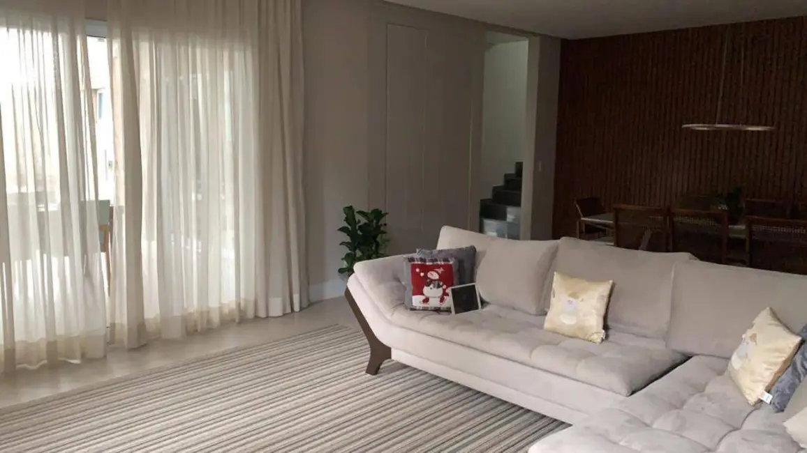 Foto 5 de Casa à venda, 453m2 em Sao Jose Dos Campos - SP