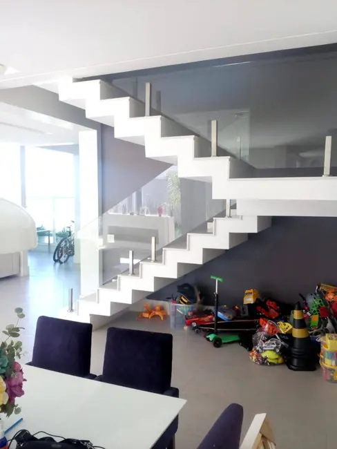 Foto 5 de Casa à venda, 700m2 em Sao Jose Dos Campos - SP