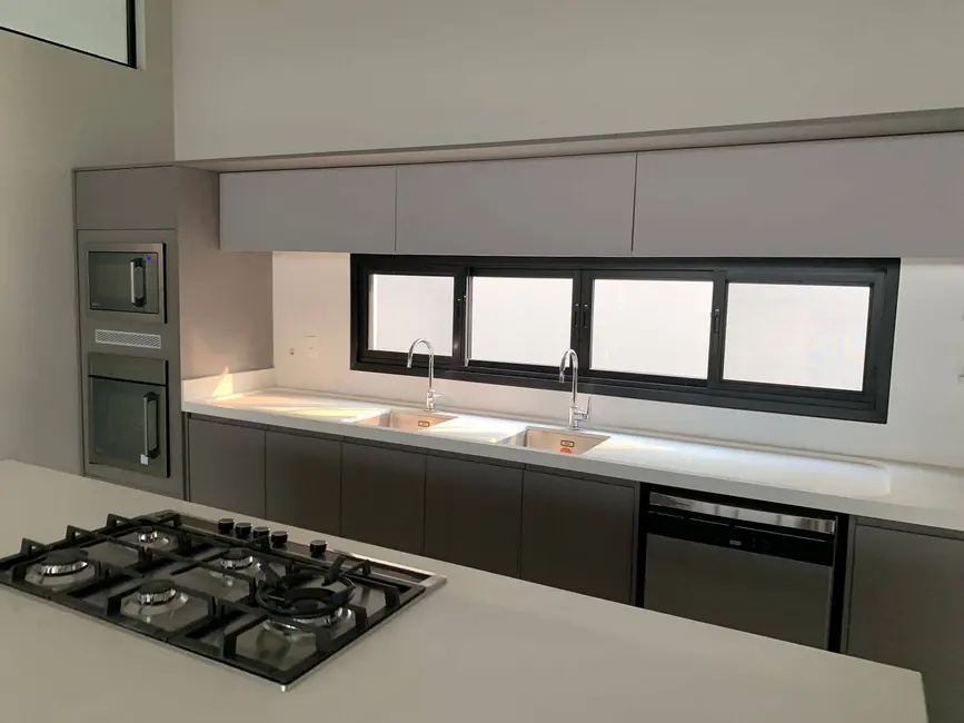 Foto 5 de Casa com 3 quartos à venda, 450m2 em Sao Jose Dos Campos - SP