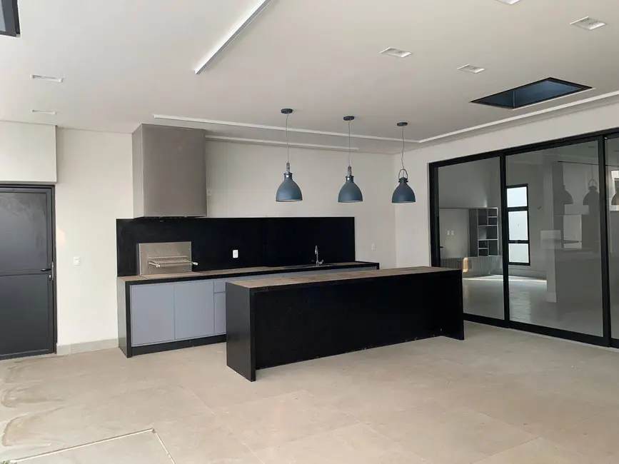 Foto 6 de Casa com 3 quartos à venda, 450m2 em Sao Jose Dos Campos - SP