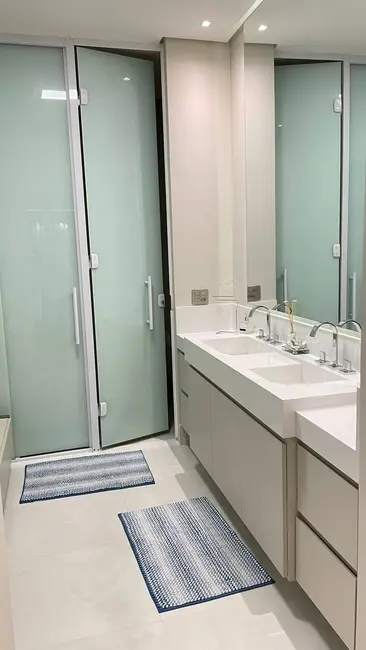 Casa com 4 quartos à venda, 459m2 em Sao Jose Dos Campos - SP - imagem 9 Foto 9 de Casa com 4 quartos à venda, 459m2 em Sao Jose Dos Campos - SP