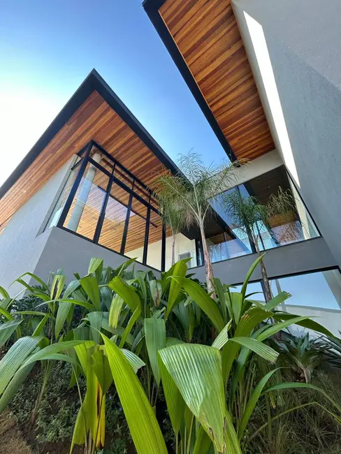 Foto 7 de Casa à venda, 770m2 em Sao Jose Dos Campos - SP