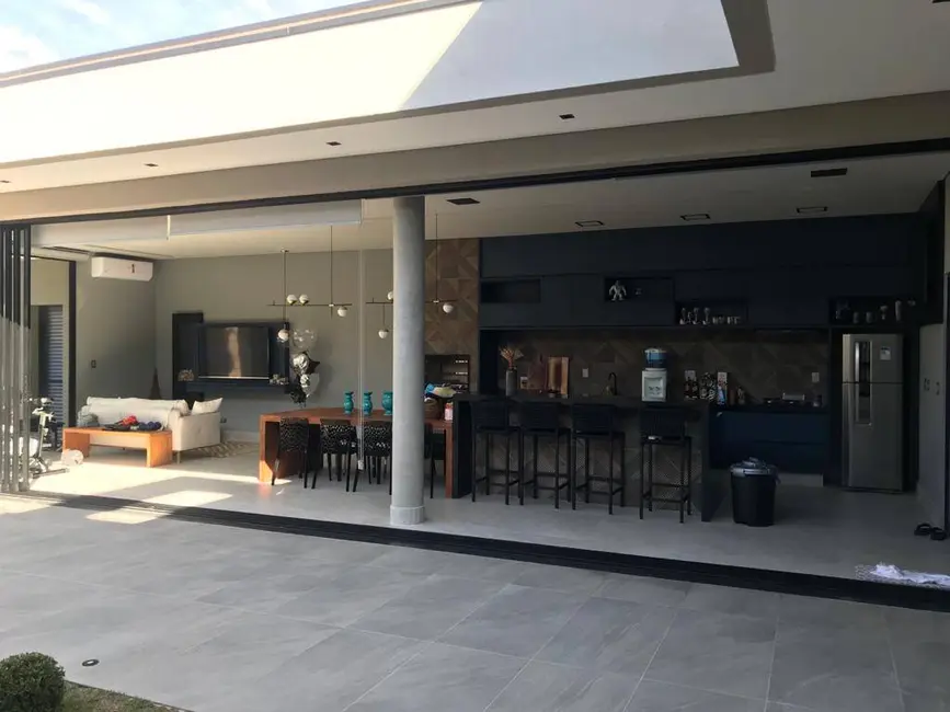 Foto 7 de Casa à venda, 1200m2 em Sao Jose Dos Campos - SP