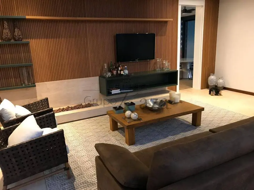 Foto 3 de Casa à venda, 1200m2 em Sao Jose Dos Campos - SP