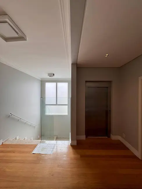 Foto 8 de Casa com 4 quartos à venda, 343m2 em Sao Jose Dos Campos - SP